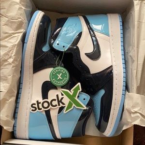 Jordan “Blue Chills” Retro 1s